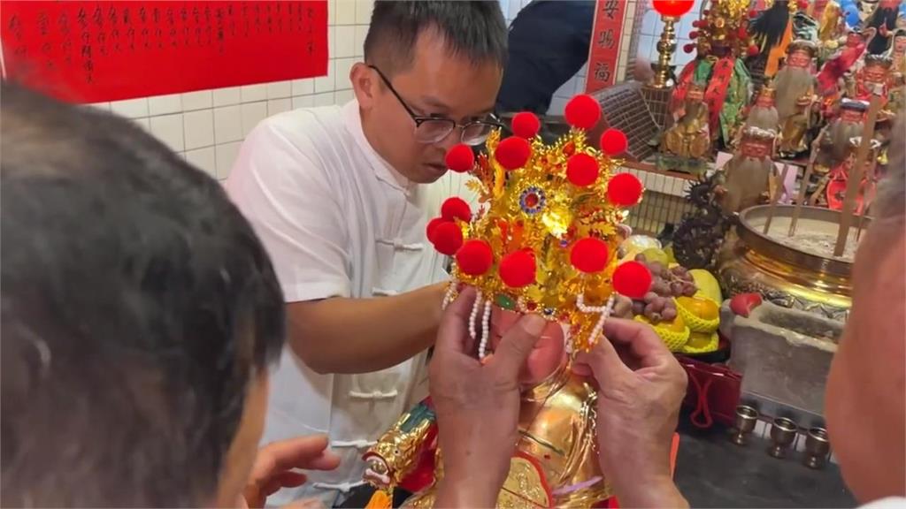 夢到老婆婆要嫁土地公! 信眾幫土地公娶回美嬌娘