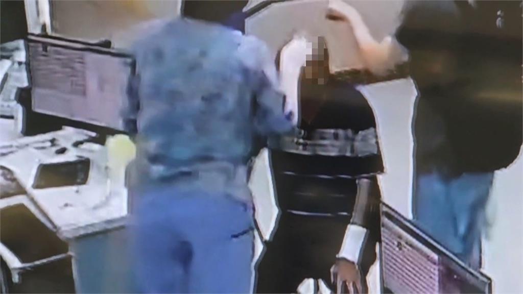 逆子！32歲男子毆打老父親逼下跪　法院裁定羈押