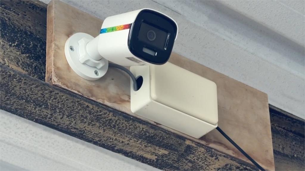 恐怖惡鄰! 北斗莽男"持刀.鐵鎚"強破鄰居大門恐嚇