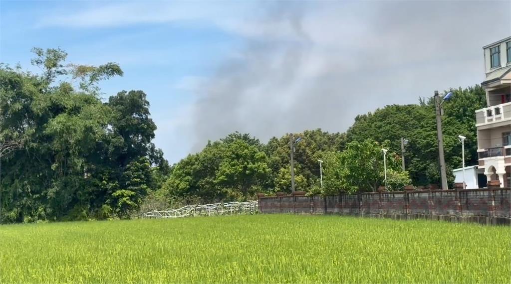 快新聞／黑煙直竄天際！新竹空軍基地驚傳爆炸　消防緊急出動駛入營區