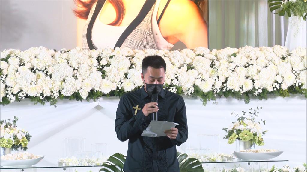余苑綺今追思會 余祥銓淚眼送別:每天都好想你「你是全家的驕傲」
