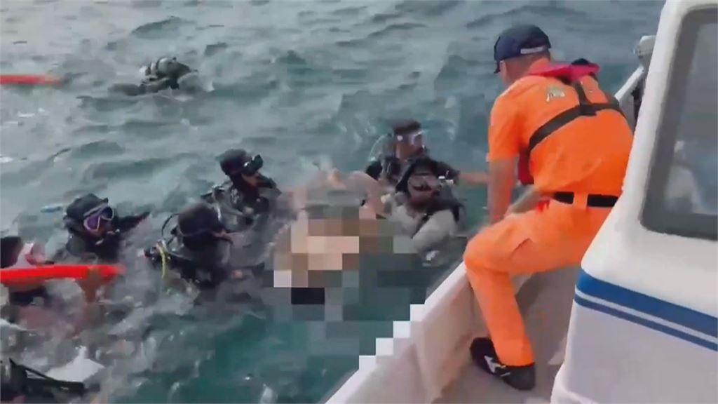 小琉球美人洞傳意外！男遊客疑遭浪捲走　獲救已無生命跡象