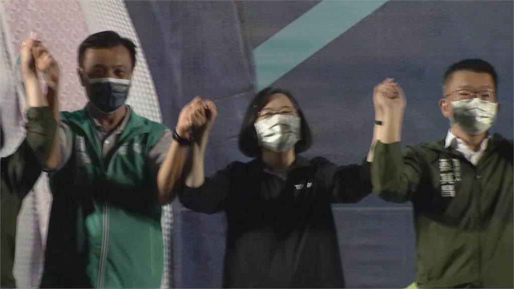 台中市長選戰藍綠正式開跑　蔡賴站台挺蔡其昌　盧秀燕首助選新人