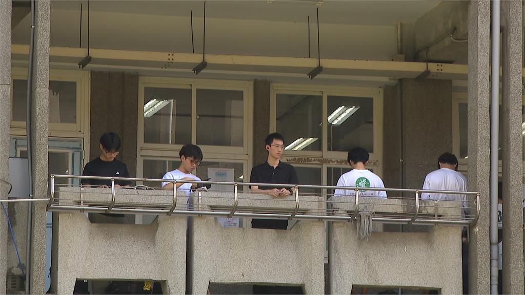 大學分科測驗延期今登場 學生信心十足喊"要考臺大"