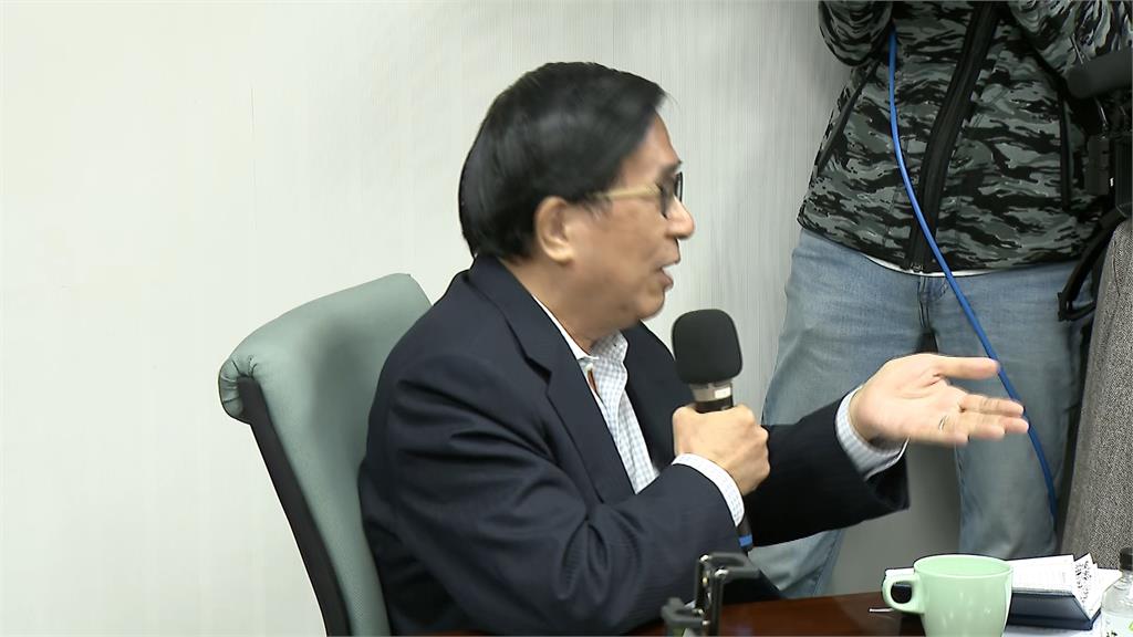 陳水扁一反日常大動作陳情　低調出席「反對修選罷法」研討會