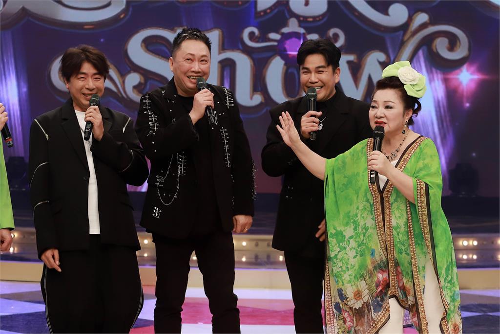 景行廳男孩經典再現《超級冰冰Show》！找他們來當歌唱導師是「侮辱歌手」