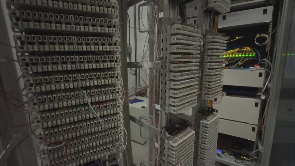 全國首宗!男靠「紅色電話」盜上千市話 賣中國詐團賺百萬