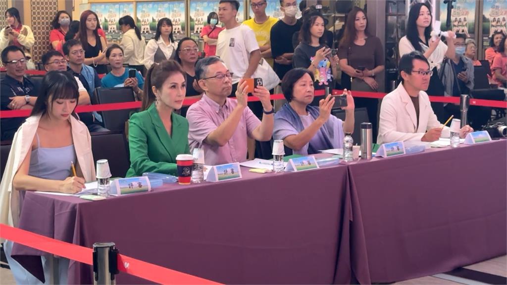 比美腿! 南投埔里鎮尋找「茭白筍」女神