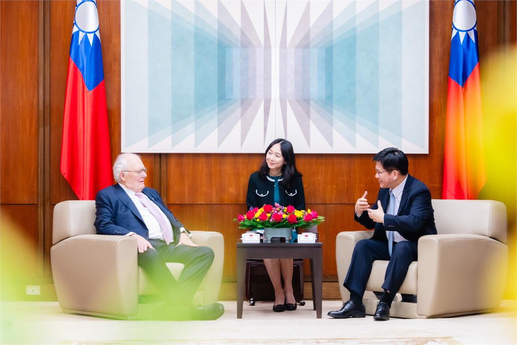 快新聞/接待傳統基金會創辦人佛訥 林佳龍:台美智庫交流開啟二軌外交