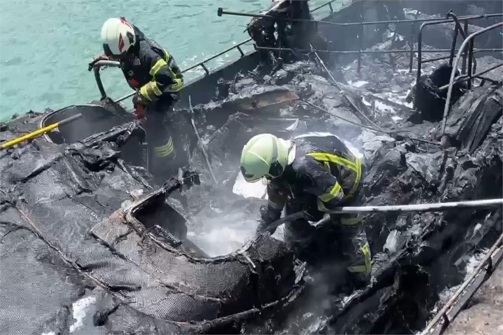 快新聞/驚!中午澎湖爆發火燒船「滾滾黑煙沖天」! 駭人畫面曝光了