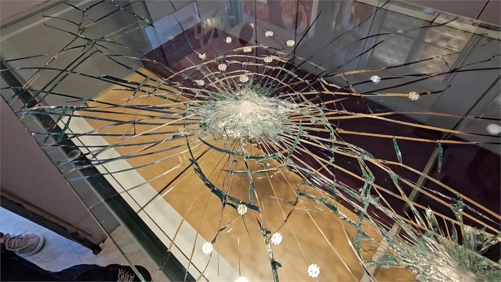 過年前搶銀樓! 桃園50歲男攜榔頭搶劫逃亡 警3小時逮人