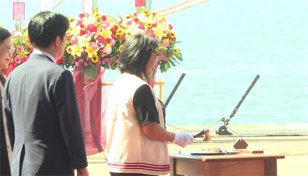 展現戍守海疆決心！　賴總統出席台北艦成軍、西拉雅號命名典禮