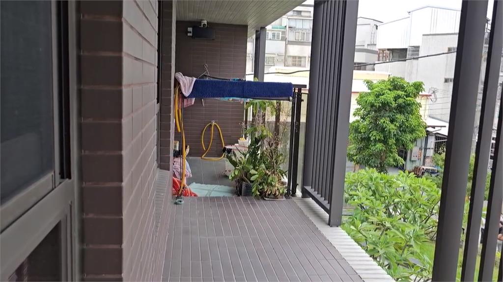 陽台可直通鄰居家!住戶控建商不理會 建設公司駁:不實指控