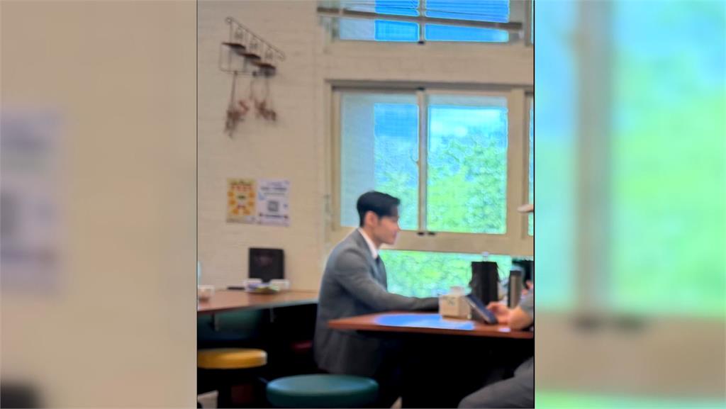 東華大學面試驚見「ＳＪ始源」？　畫面曝光引網熱議