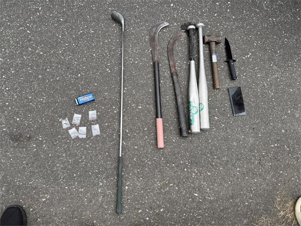欠債1萬元遭遭擄載往山區毆打 警攔截嫌犯救出被害人