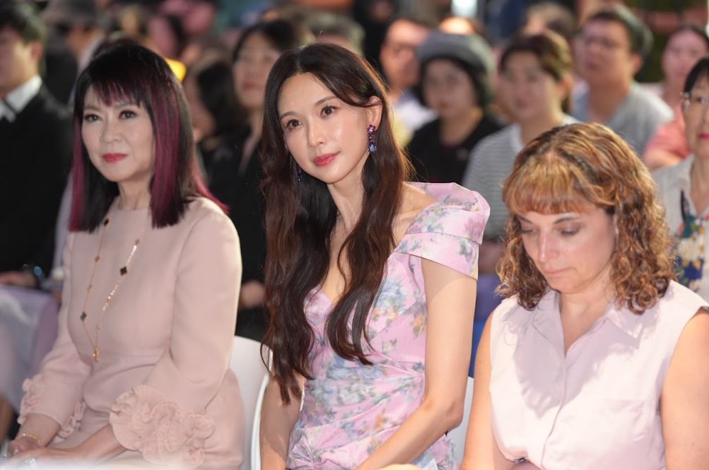 快新聞／美翻天！林志玲甜美嗓音陪觀眾賞名畫　談未來規劃「這樣說」