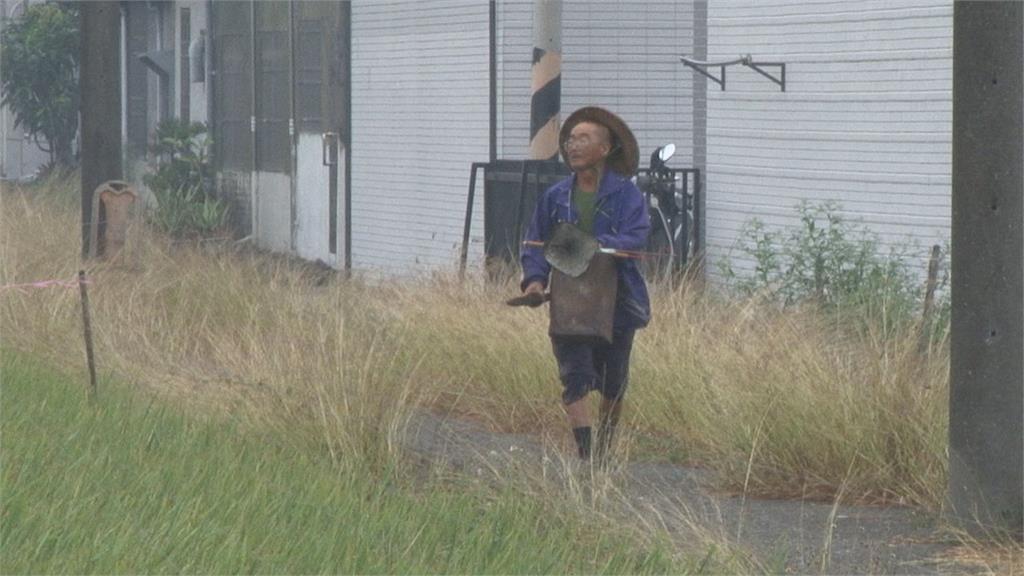 敲完鐵桶放沖天炮趕麻雀! 居民抱怨噪音擾民 農民無奈「這樣說」