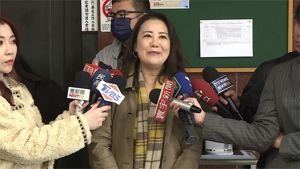 藍營與民團發起「蟾蜍剋星」行動 首波鎖定綠委吳思瑤與吳沛憶罷免連署