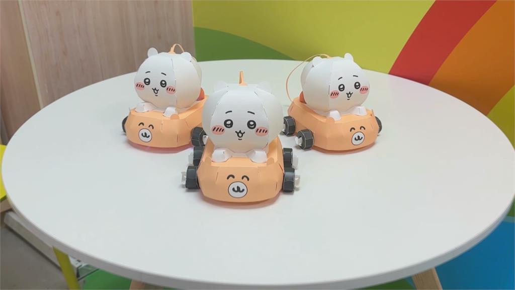 人氣夯!高雄愛河灣9天湧320萬人次 這周末發吉伊卡哇小提燈
