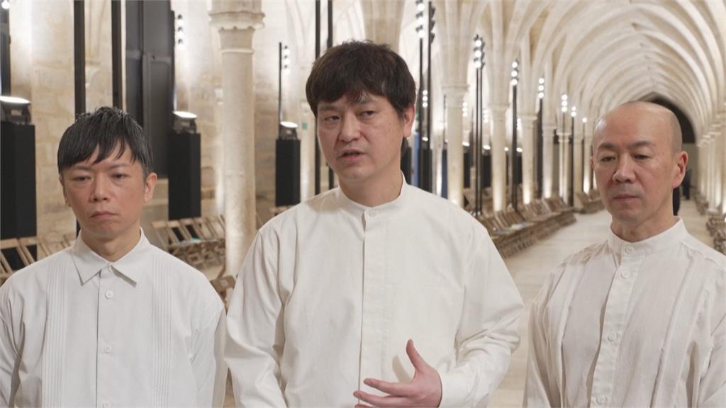 三宅一生２０２６秋冬時裝秀登場　視覺饗宴打破傳統定義「正式感」