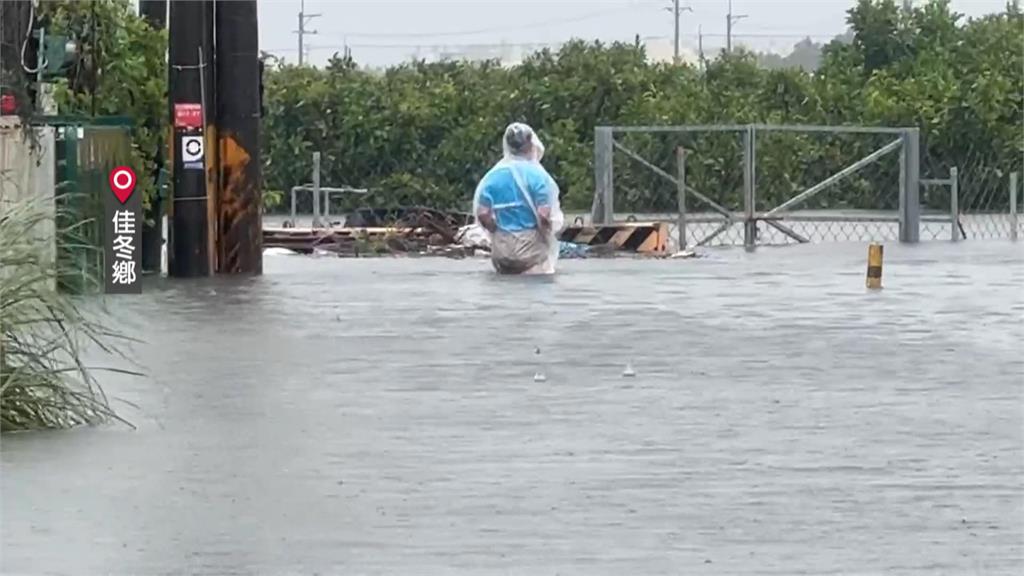 豪雨狂炸！　屏東多處傳災情　佳冬蓮霧農損失慘重