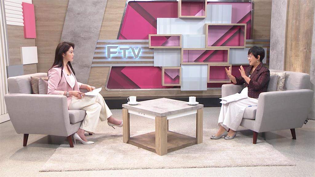 美籍丈夫在台學華語認識徐佳青 異國戀成僑委會推二軌外交養份