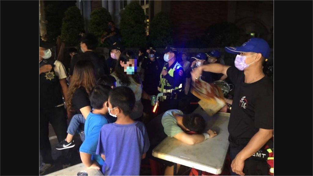 參加屏東迎王祭典癲癇發作　警狂奔替救護車開道