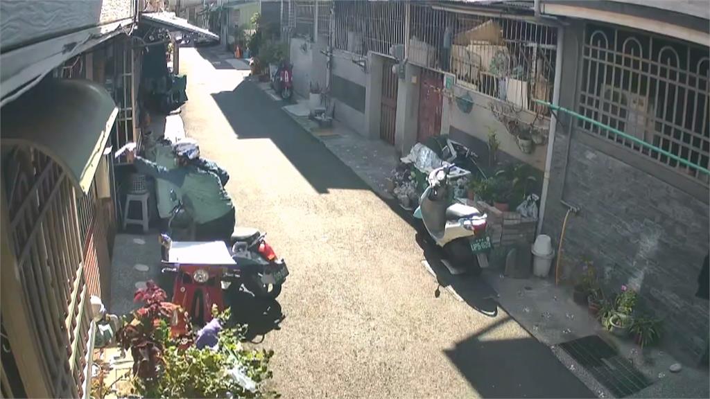 台南送錢怪客「亂塞錢」住戶疑選前賄賂 里長急喊冤:不要害我