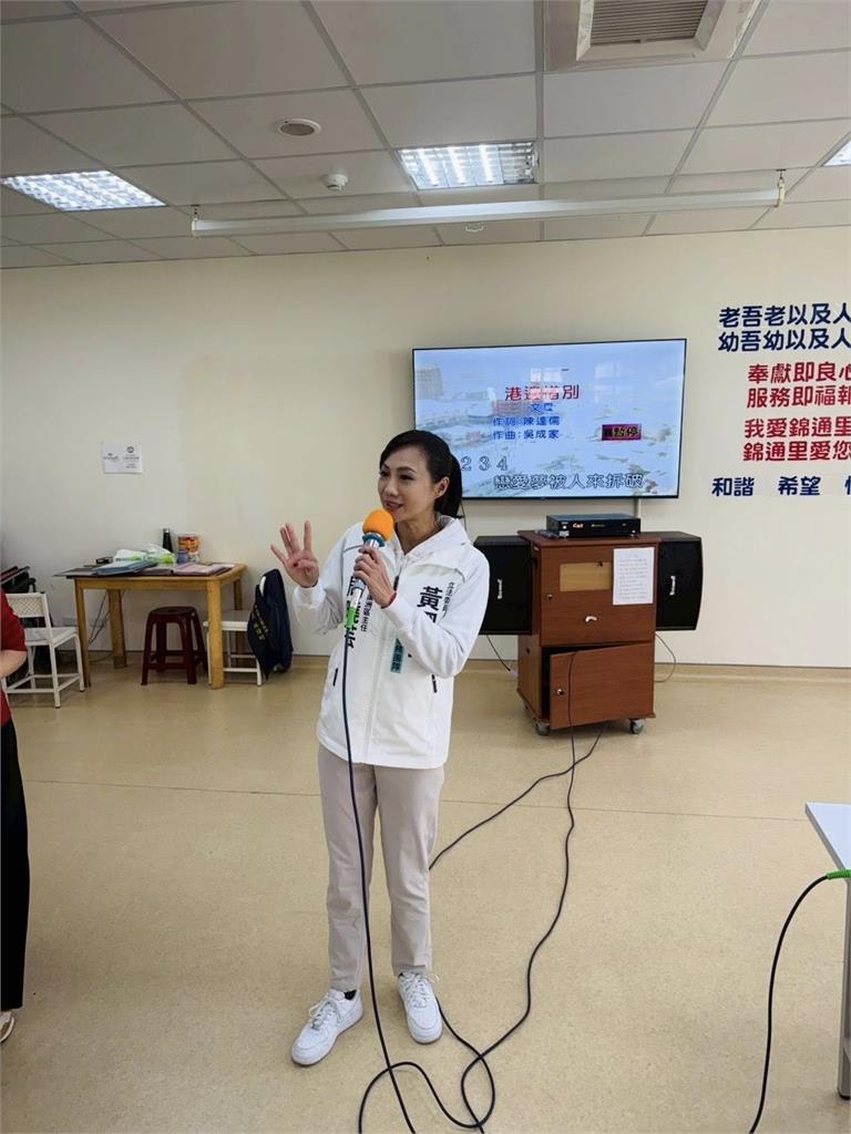 黃國昌人馬初選落敗竟諷對手「家樂福上班」！ 吳靜怡狠酸：得罪全台超市員工