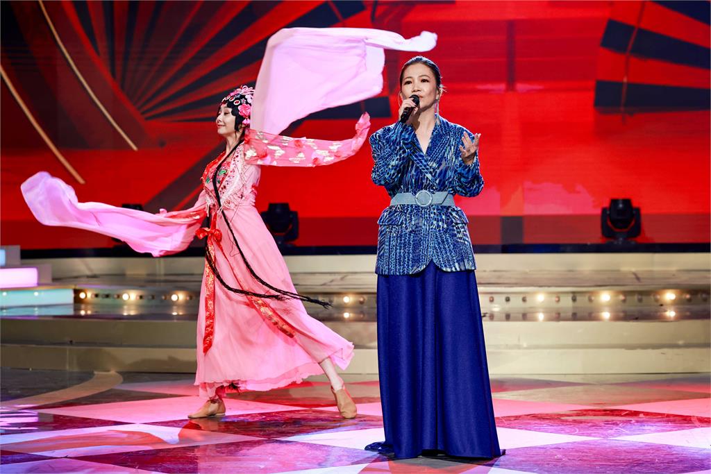台語金曲天后黃妃當年洗頭妹被姊夫「算計」才出道！為了拿回高額報名費參加歌唱比賽
