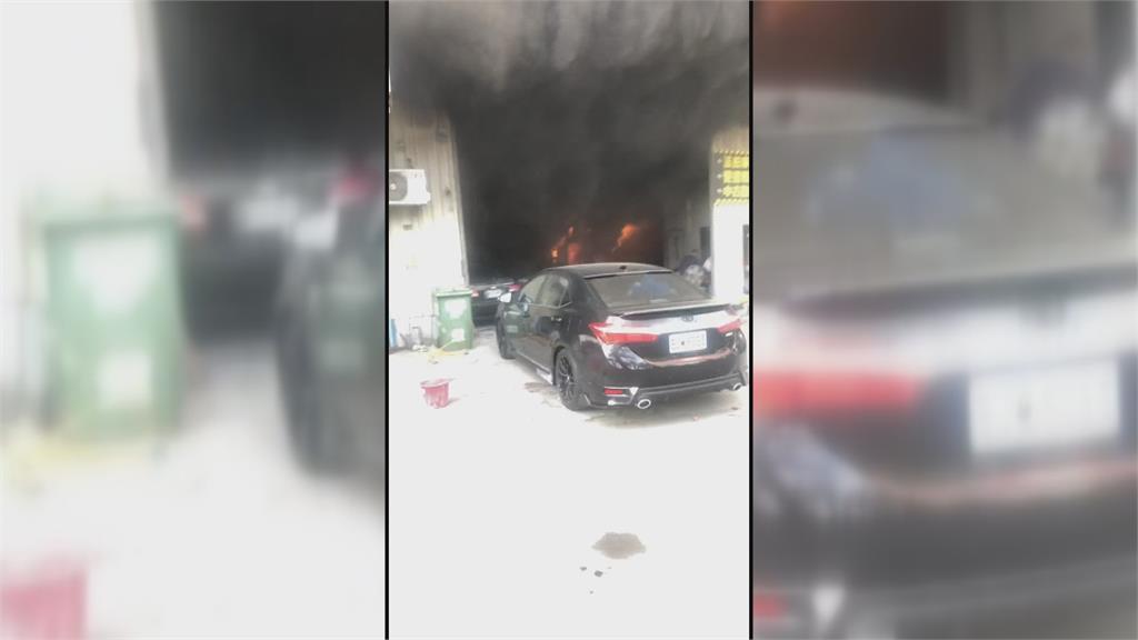 高雄汽車保養廠驚傳大火　廠內汽車被燒到「只剩骨架」