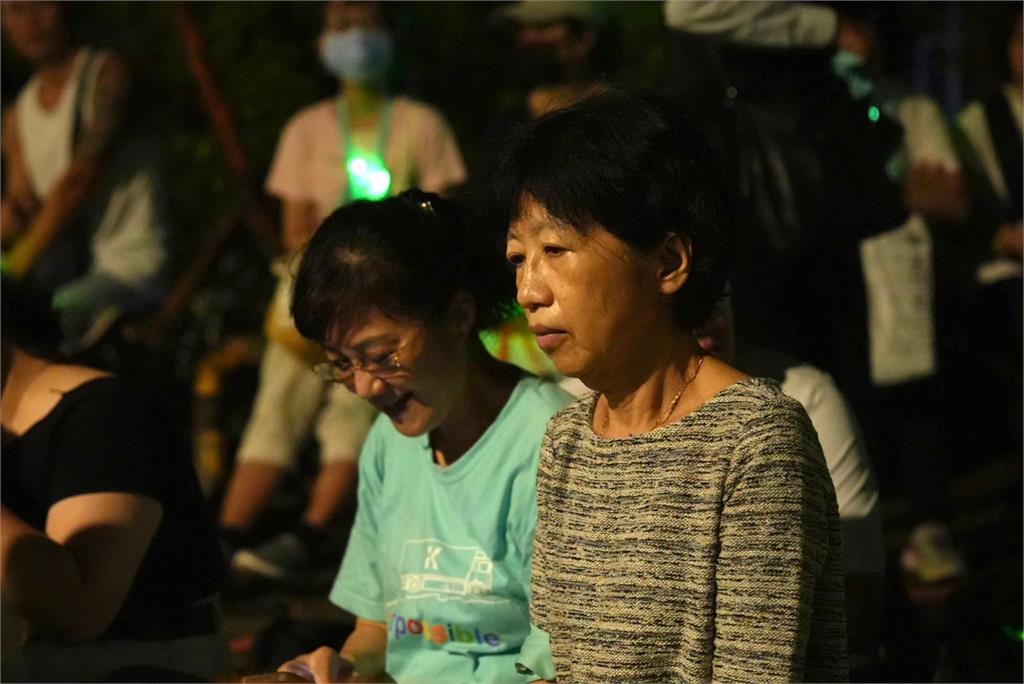 柯文哲無法奔喪?律師曬「1關鍵表格」:政治黃牛才整天找總統