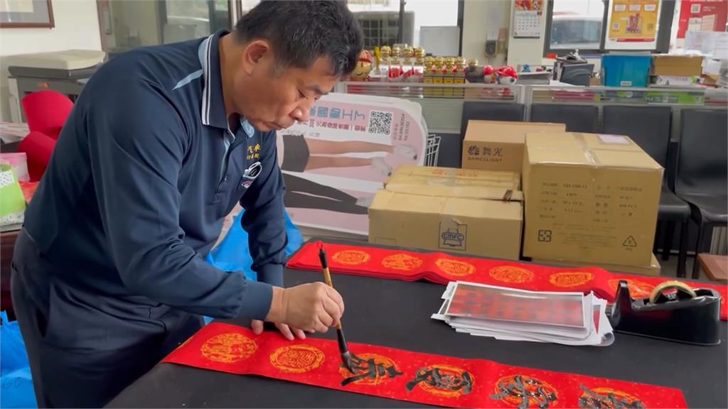 讓弱勢家庭過好年!捐黑松義賣 二手車行老闆捐款超過千萬