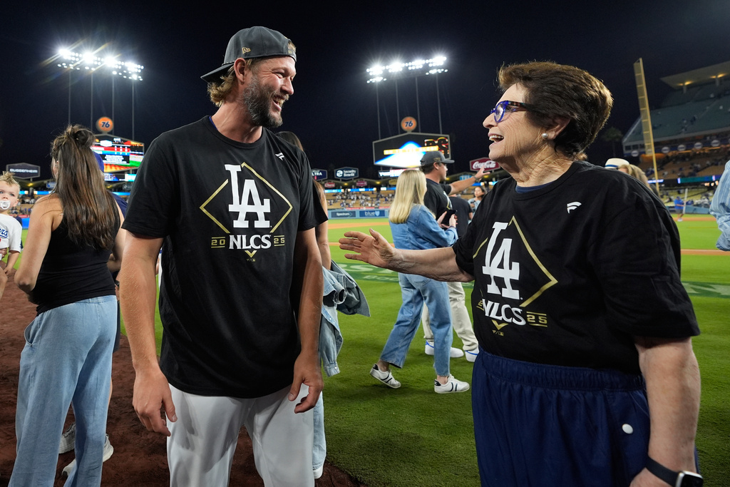 MLB/當傳奇遇上傳奇!女網名人堂球星金恩夫人開心曬出和大谷翔平合照