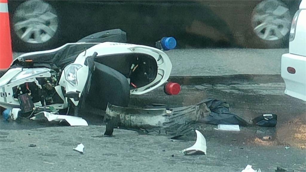 見對向車停下禮讓 小客車加速竟撞執勤警