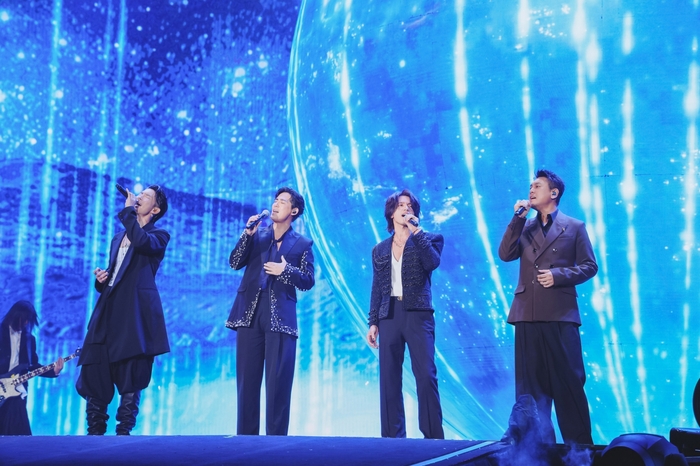 F4合體嘆唱《情非得已》再也不會快樂 周渝民暴哭喊「熙媛走了... 」