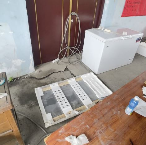 花蓮重災區水溝蓋消失 季連成警告:發災難財最重判無期