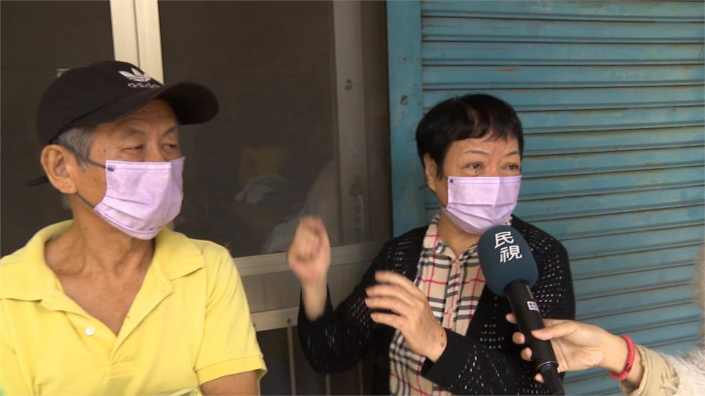 民宅前路面突隆起爆裂還冒白煙! 高雄三民住戶嚇壞:想起氣爆案