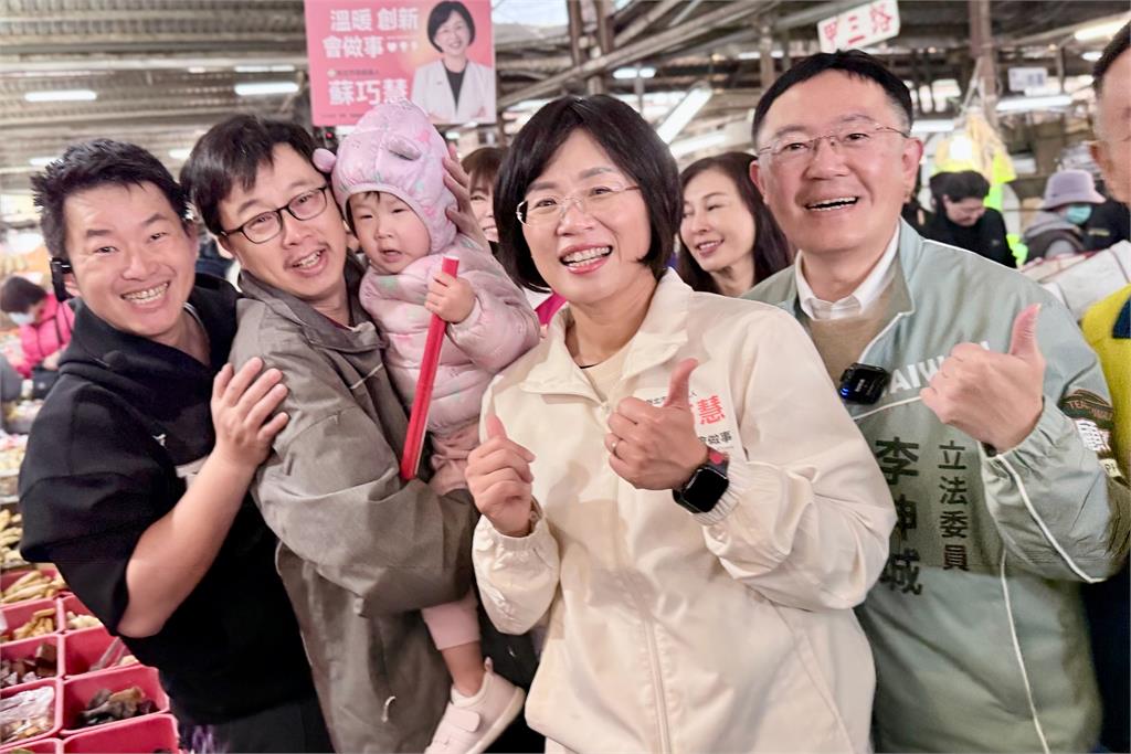 快新聞/新北三強交鋒!黃國昌設競總、李四川動起來 蘇巧慧政見下週搶先上線