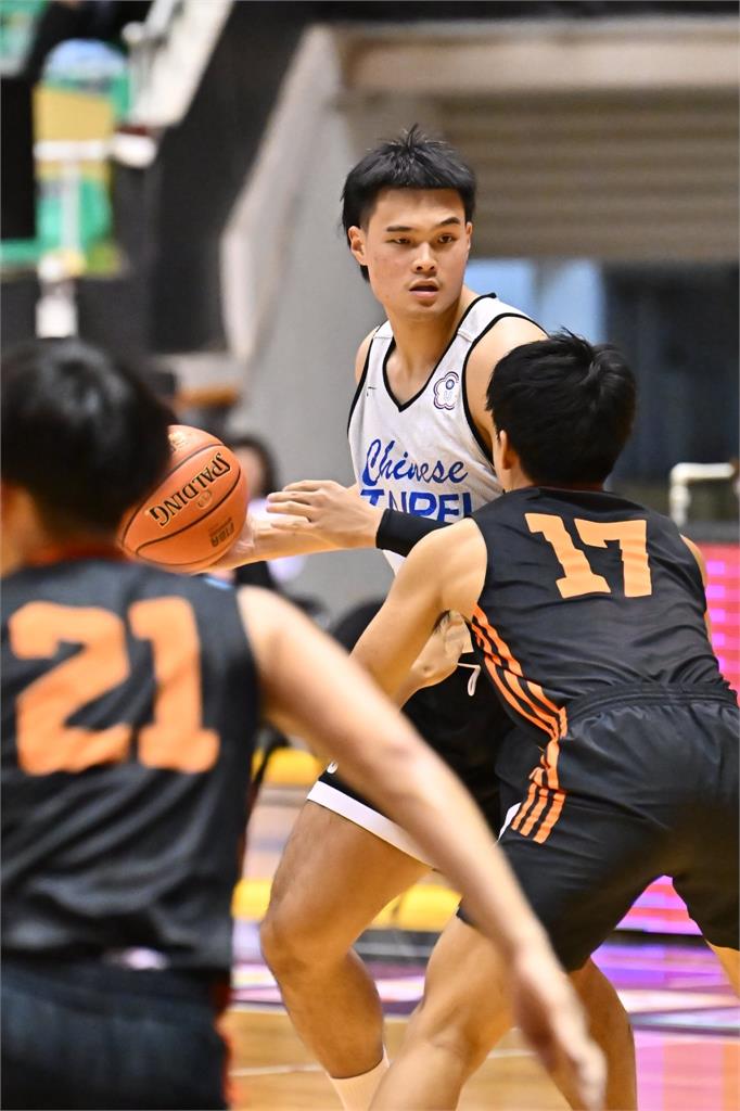 世大運／三分球命中率破5成！世大運台灣男籃亮相　佛光盃首秀大勝日本拓殖大學