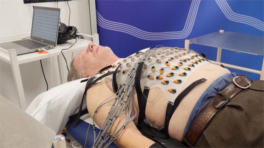 醫療新技術！英開發「心電圖背心」　5分鐘檢查結果出爐