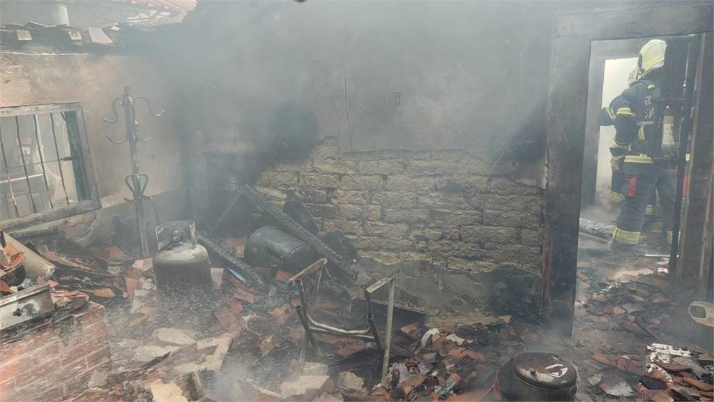 快新聞/最新!高雄田寮三合院失火 91歲老翁葬身火窟