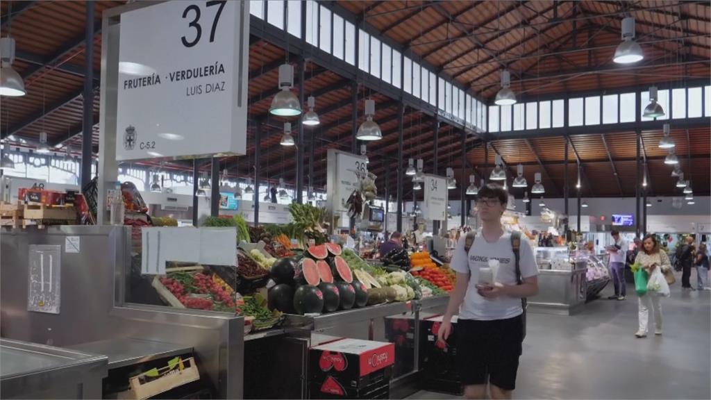 西班牙培育「紅莓葡萄」 皮和果肉都是紅色、滋味酸