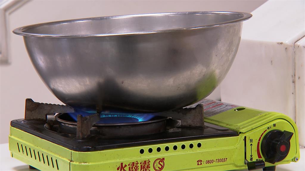 卡式爐變"餐桌手榴彈" 消防員示警:鍋具過大恐爆炸