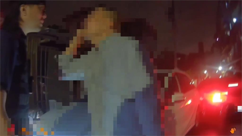 挑釁！嗆警「有本事拿槍指頭」　男辱罵警判罰3千