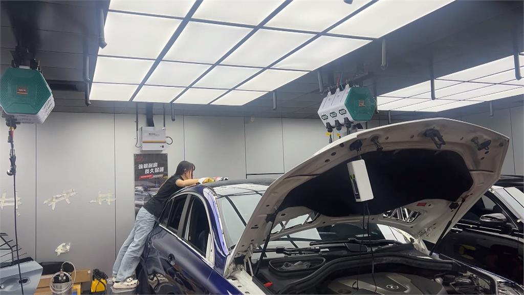汽車包膜人才缺! 專業技師月薪有望破10萬