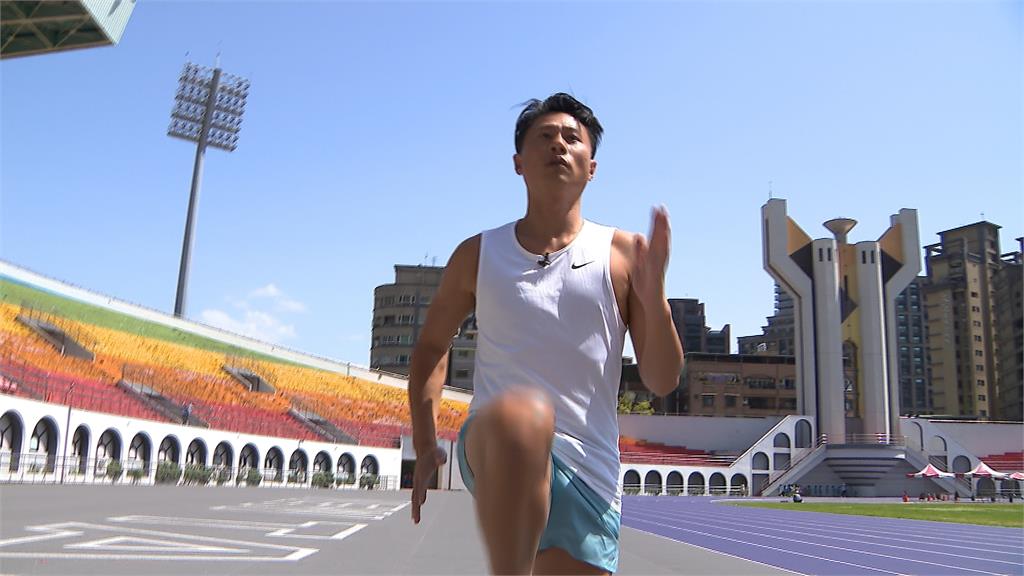 小刀備戰世壯運100公尺! 「聞百歲阿公參賽」直呼感動