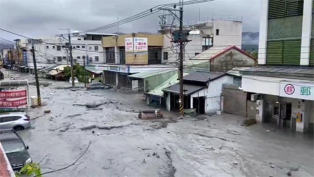 光復洪災19死! 鄉長"不救災去植牙.造假資料"遭求刑10年