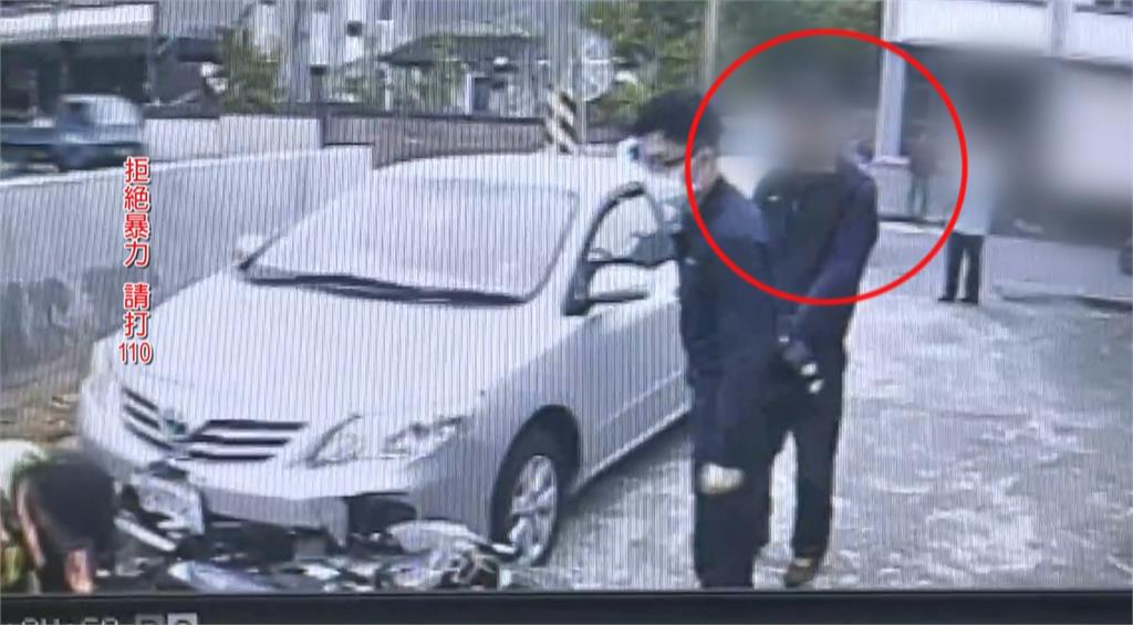 只因檢舉吵鬧就下手行凶！　南投男遭鄰居駕車衝撞持刀猛刺身亡