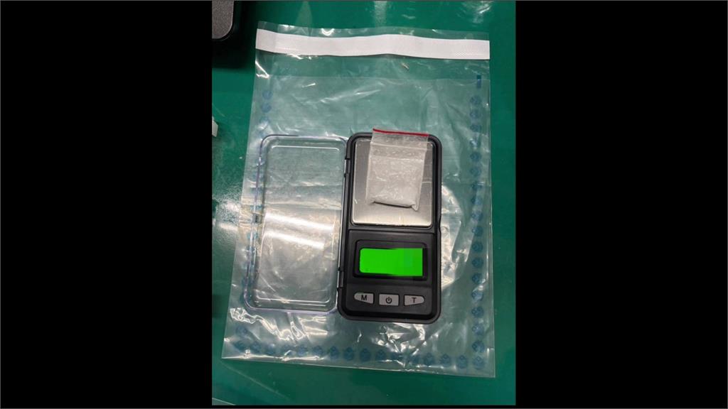民眾聞濃濃燒塑膠怪味 嫌犯吸K菸逃跑遭警逮捕